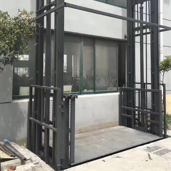 鄂尔多斯5吨室外升降货梯